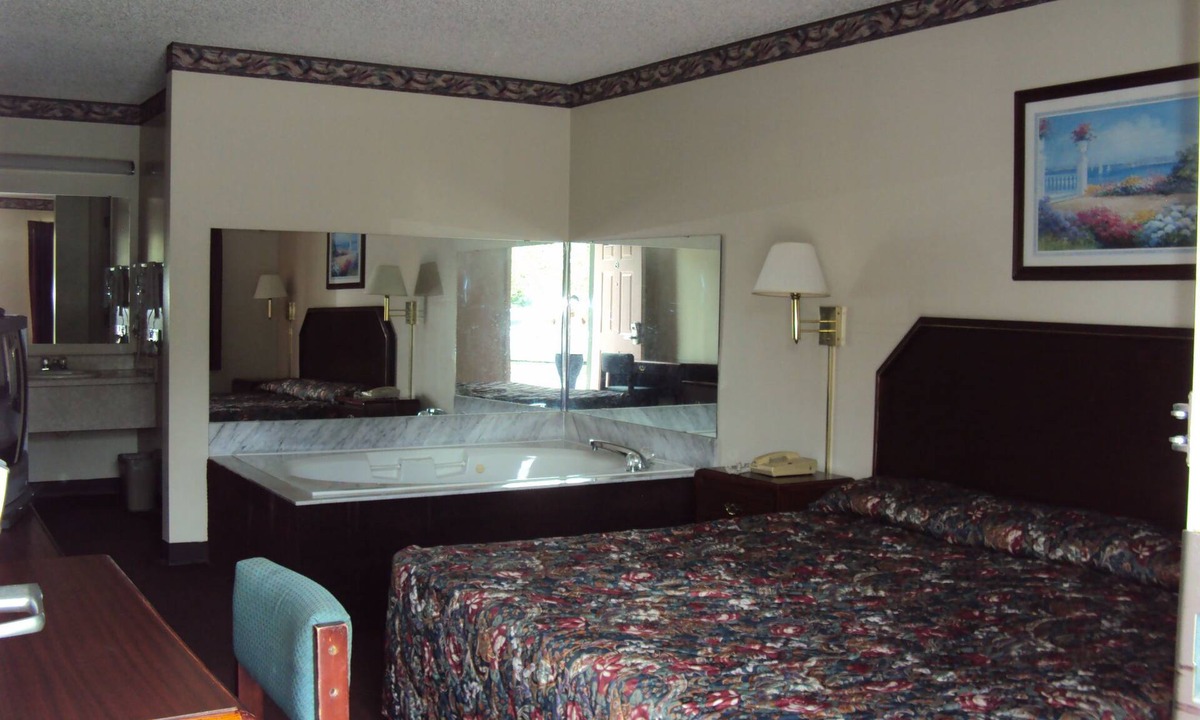 Folkston Hotel | Western Motel