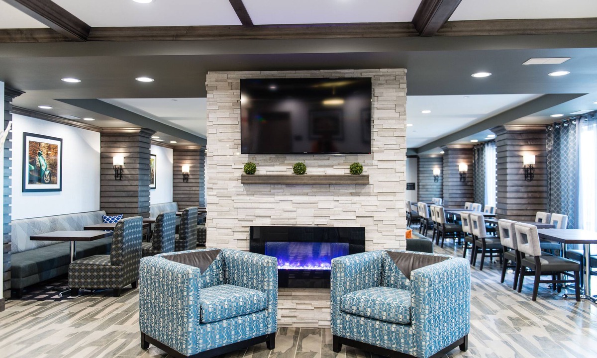 Estevan Hotel | Western Star All Suites Signature Hotel