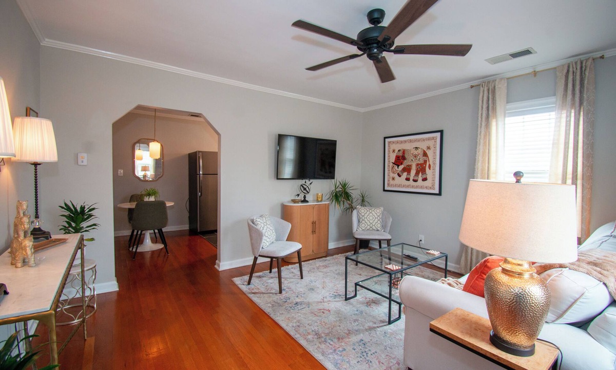 Richmond Apartment | Westfield Gold