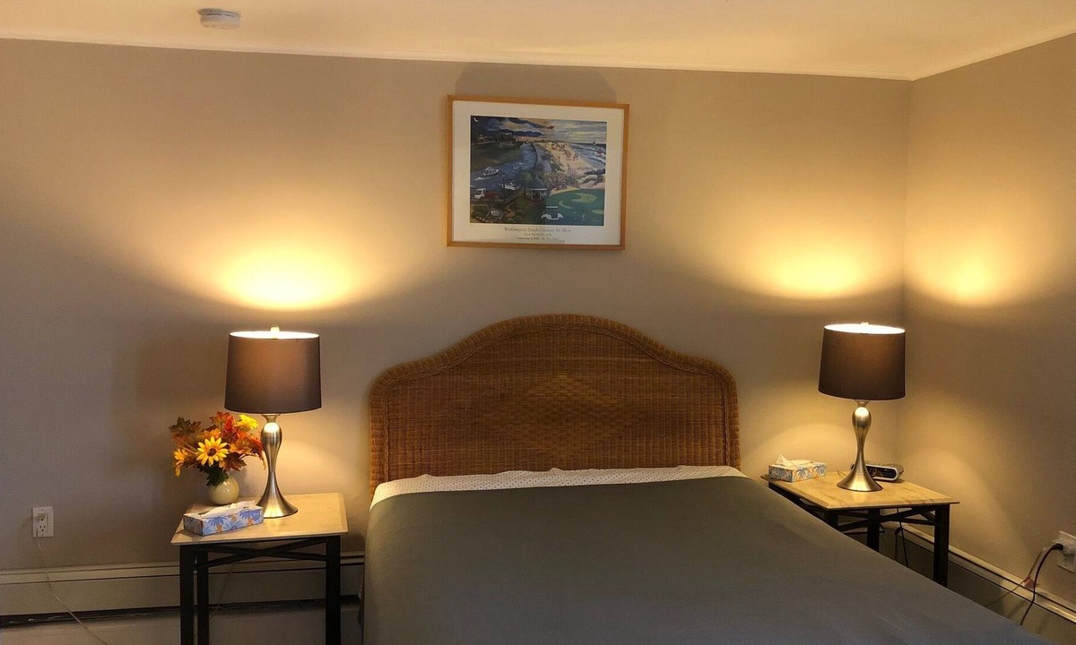 Westhampton Apartment | Westhampton SeaBreeze Suite