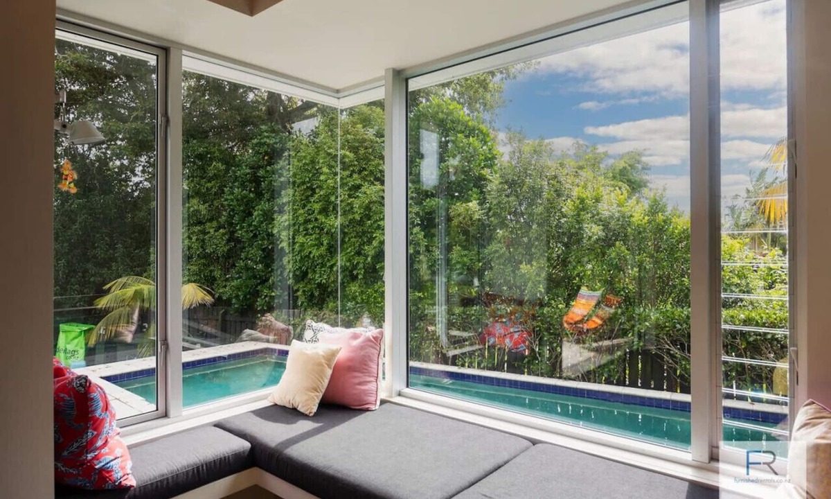 Westmere House | Westmere Poolside Escape