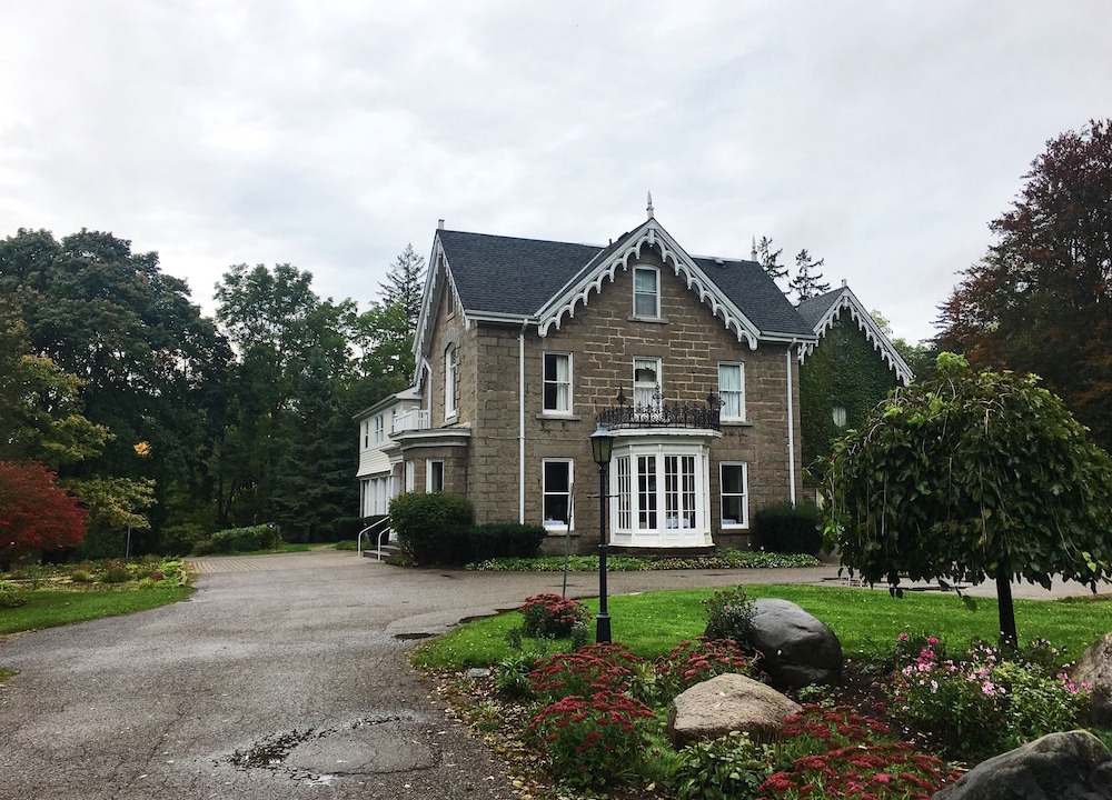 St. Mary's Hotel | Westover Inn
