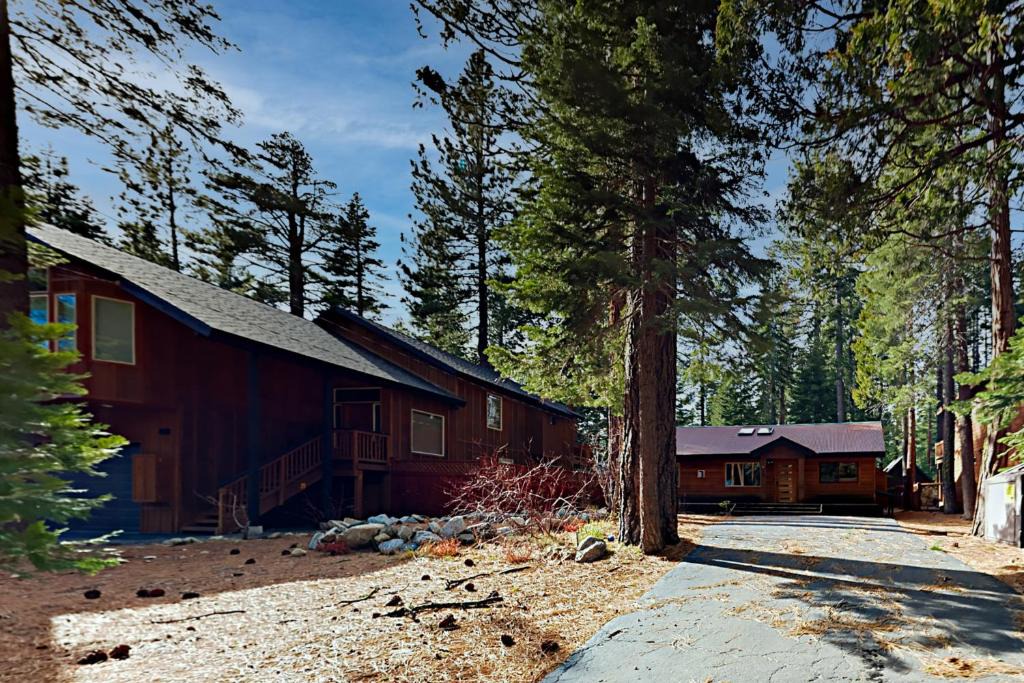 Tahoma House | Westshore Oasis