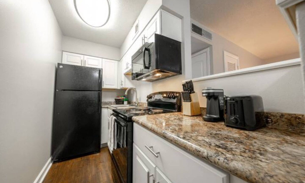 Beach Park Apartment | Westshore South Tampa