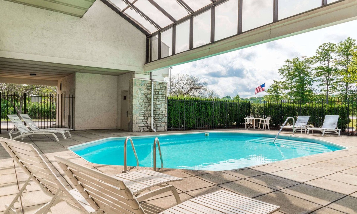 Westlake Hotel | WestSpring Inn