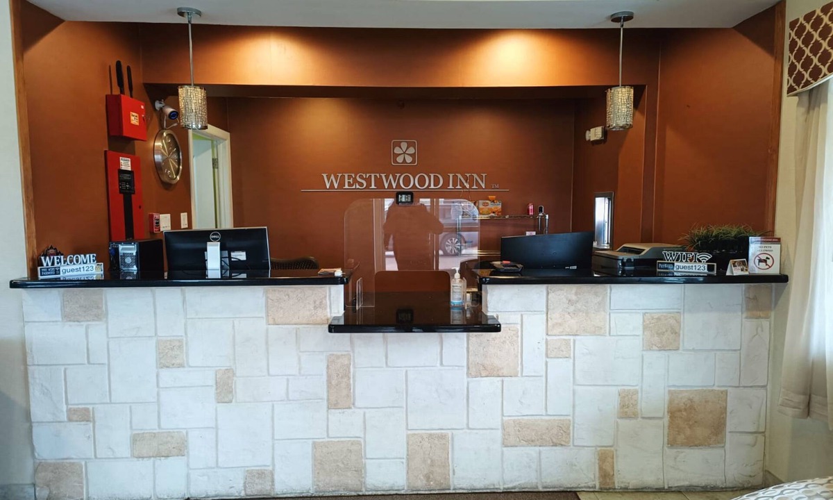 Gonzales Hotel | Westwood Inn Extended Stay Gonzales TX