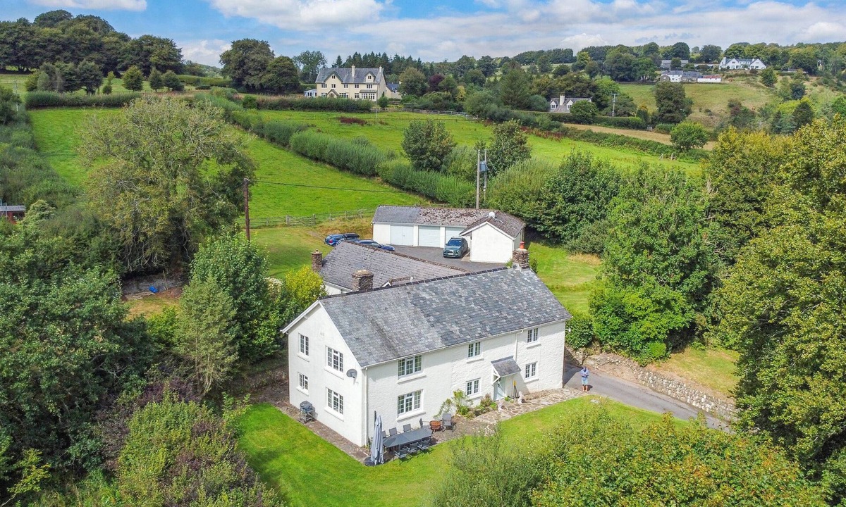 Withypool House | Wey House near Withypool