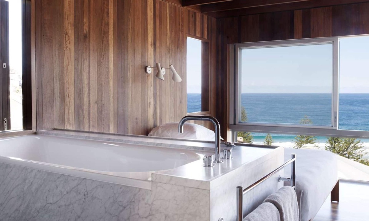 Whale Beach House | Whaley by Contemporary Hotels