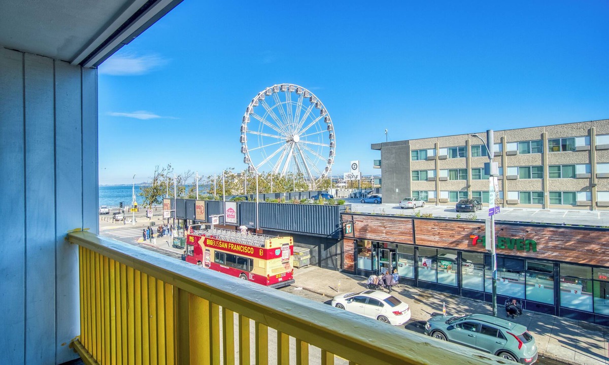 Fisherman's Wharf Hotel | Wharf Inn