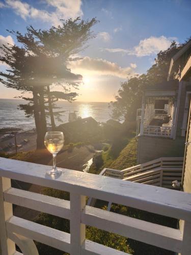 Point Arena Bed & Breakfast | Wharf Master's Inn