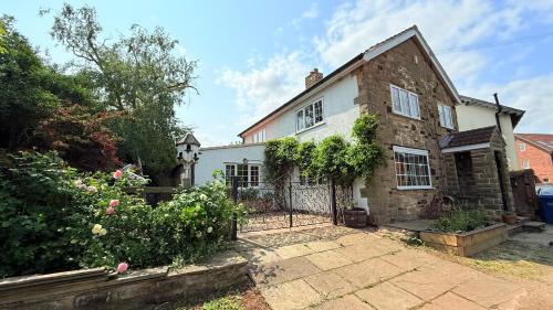Ryther House | Wharfe Bank Cottage