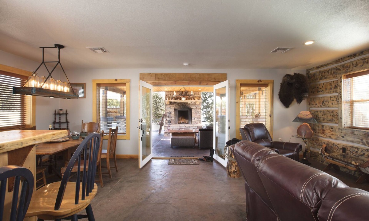 Williams Cabin | Wheel House Getaway Cabin