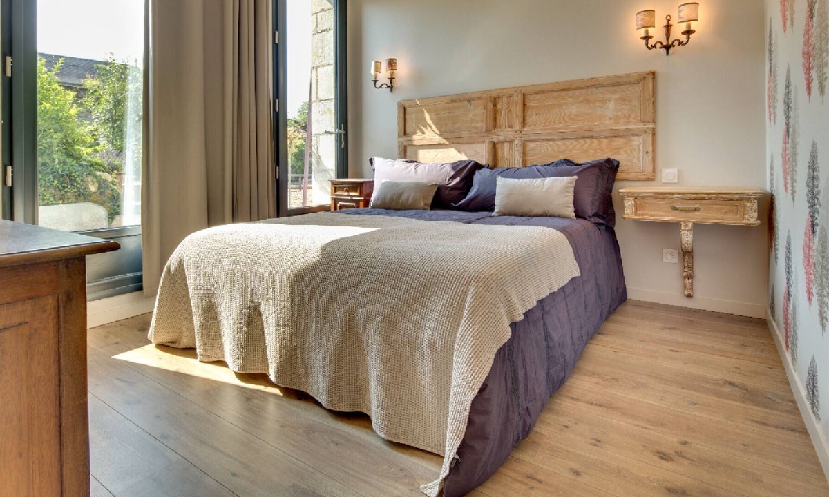 Candes-Saint-Martin House | When heritage, art and well-being meet