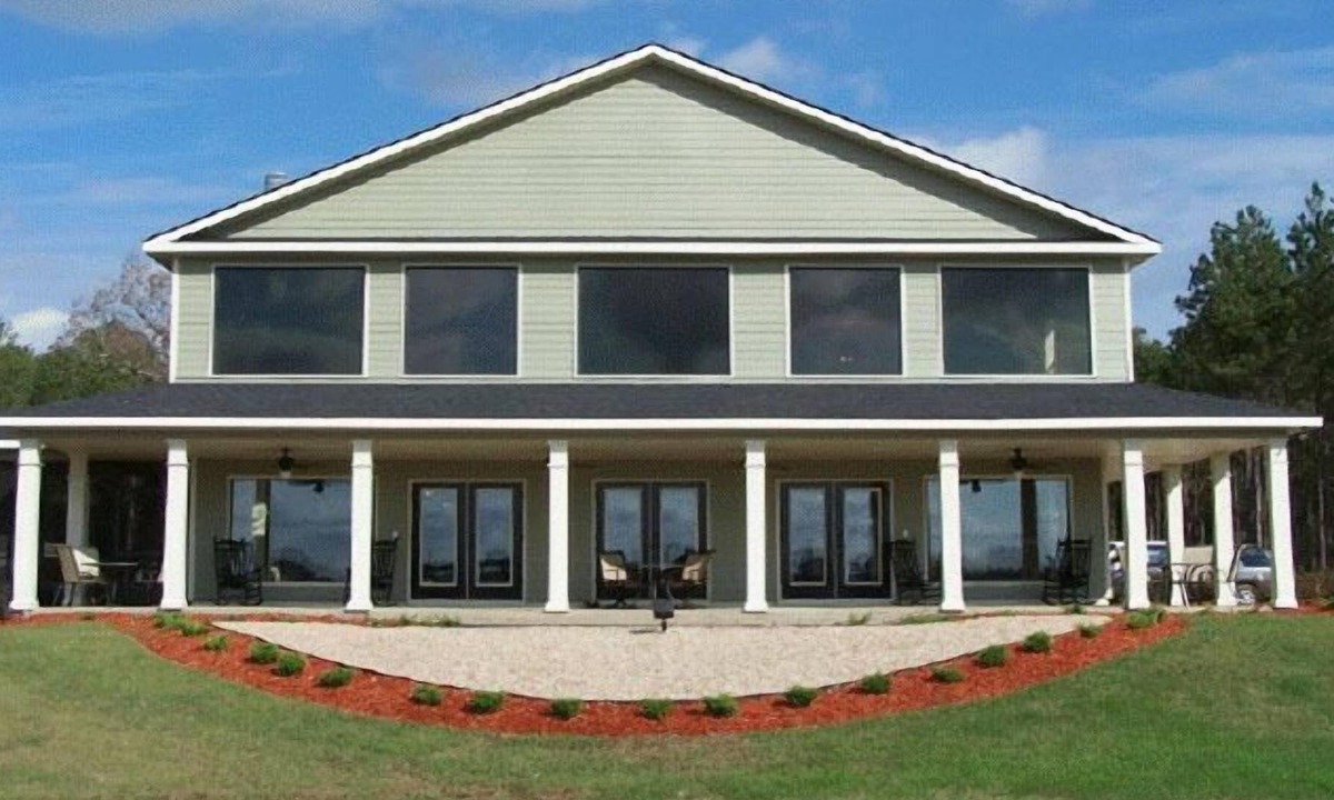 Pelham House | Where Old World Meets Old South