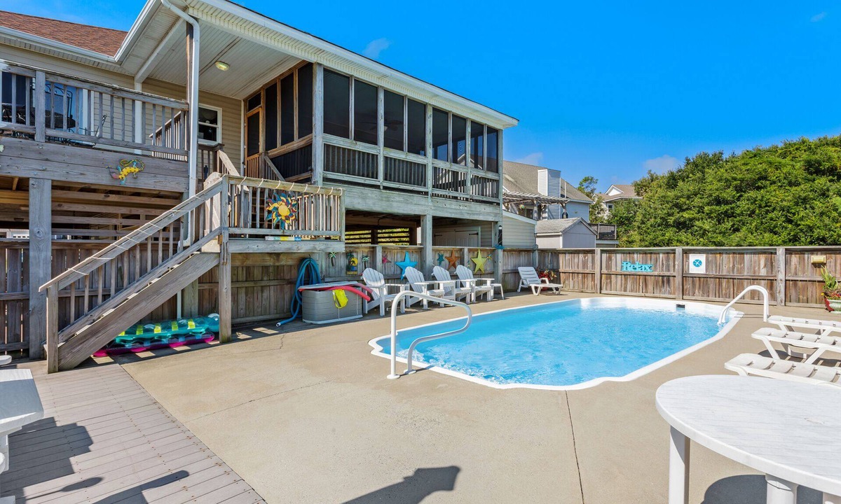 Sea Scape House | Where R You?: Private Pool, Quiet Retreat, OBX