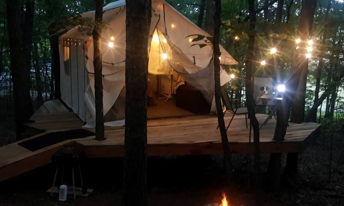 Grandview RV Rental | Whimsical Forest Safari Tent Haven Near Laurel Creek, Tennessee