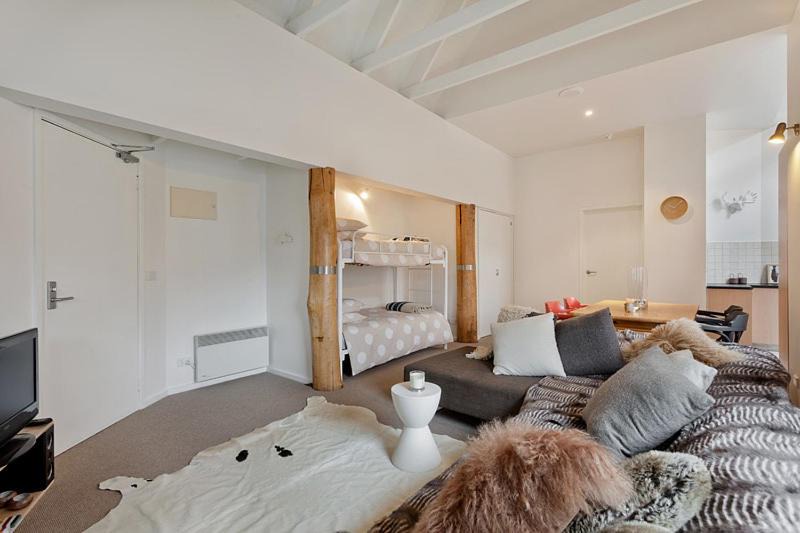 Dinner Plain Apartment | Whiskey Flat 2