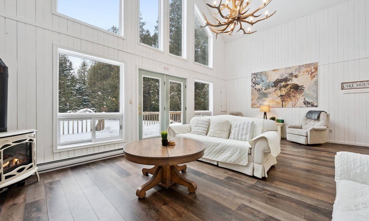 Northern Bruce Peninsula House | Whispering Dunes | At Singing Sands | All Season