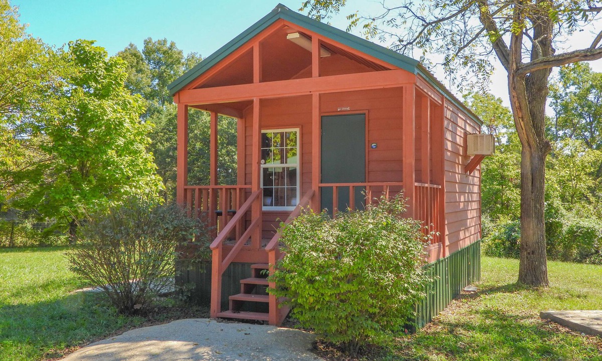 Leasburg Cabin | Whispering Pines #1 Kozy Kabin