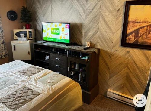 Grand Bend Resort | Whispering Pines Resort