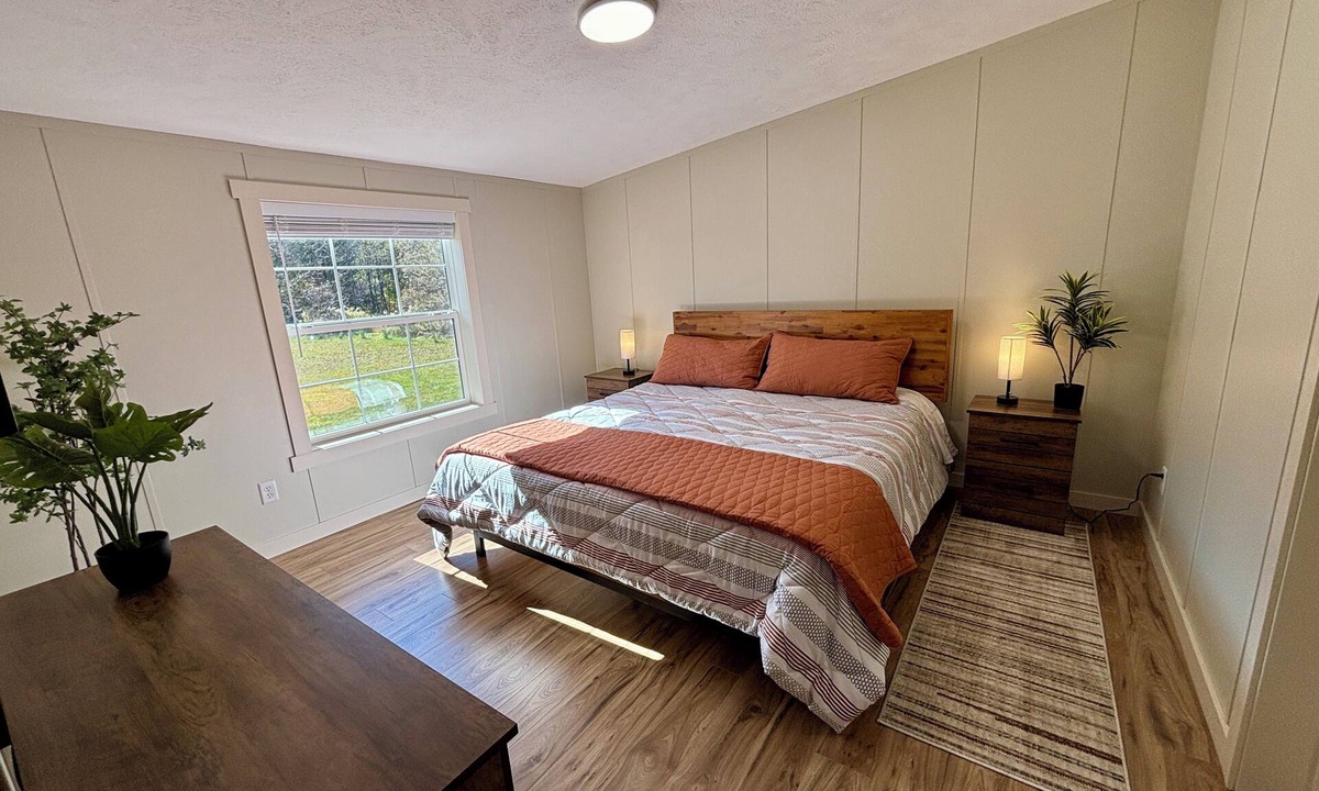 Hensonville House | Whispering River - Catskills New York