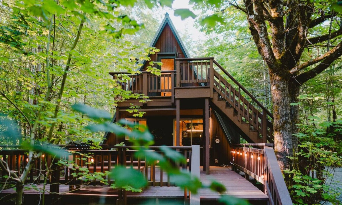 Skykomish Cabin | Whispering Timber by Stay in Nest -A Frame/Hot Tub