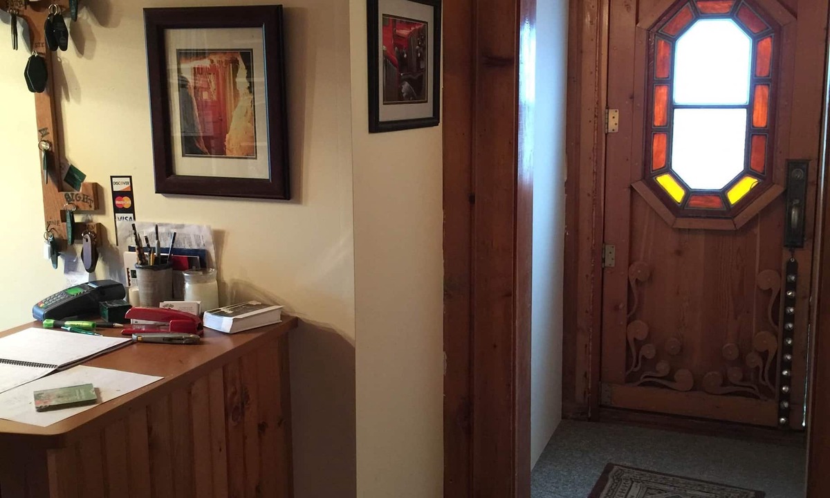 East Glacier Park Village Hotel | Whistling Swan Motel