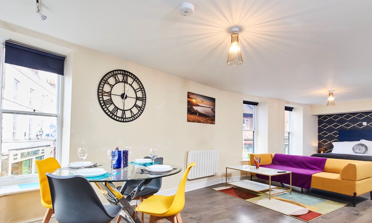 Whitby Apartment | Whitby Bridge Luxury Apartments