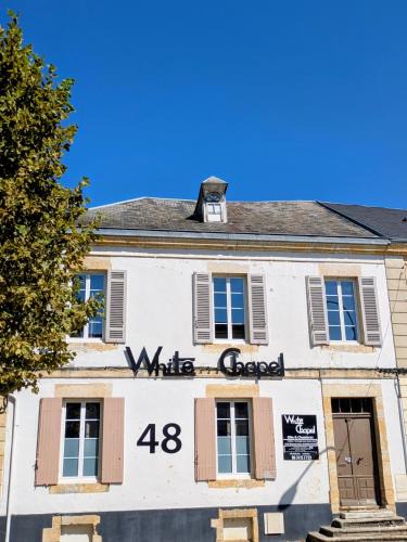 Condom Bed & Breakfast | White Chapel