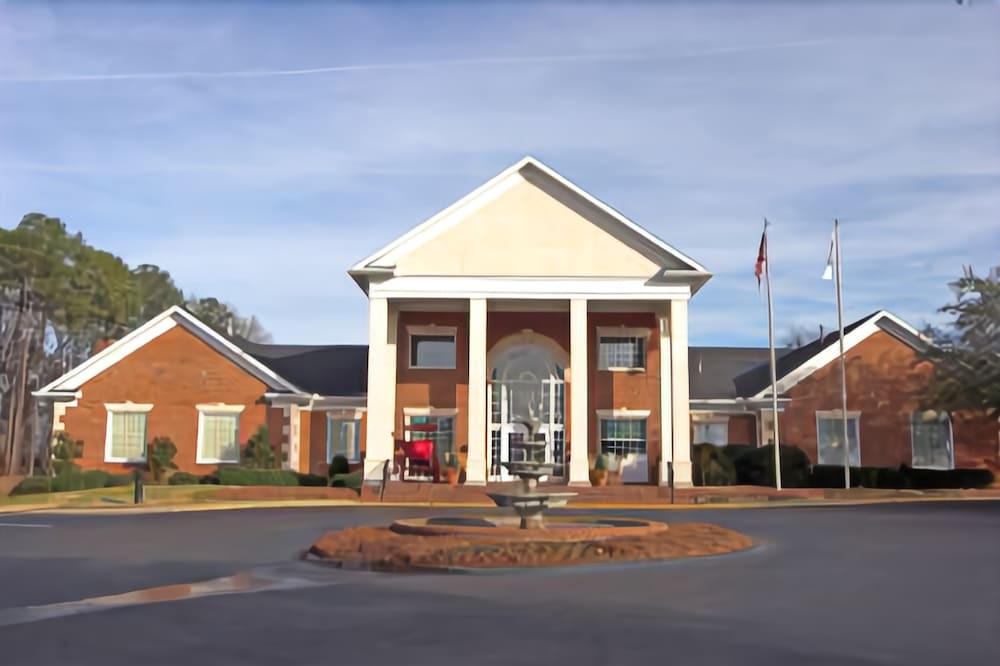 Thomson Hotel | White Columns Inn