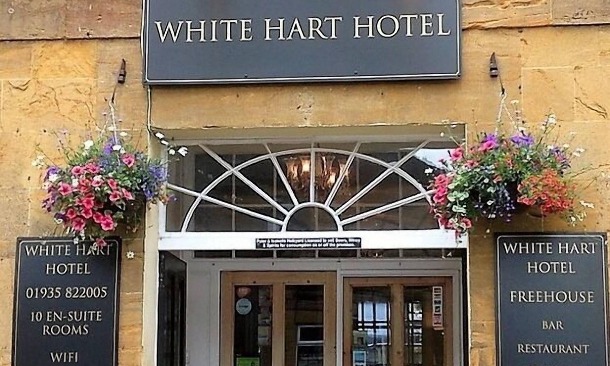 Martock Hotel | White Hart Hotel