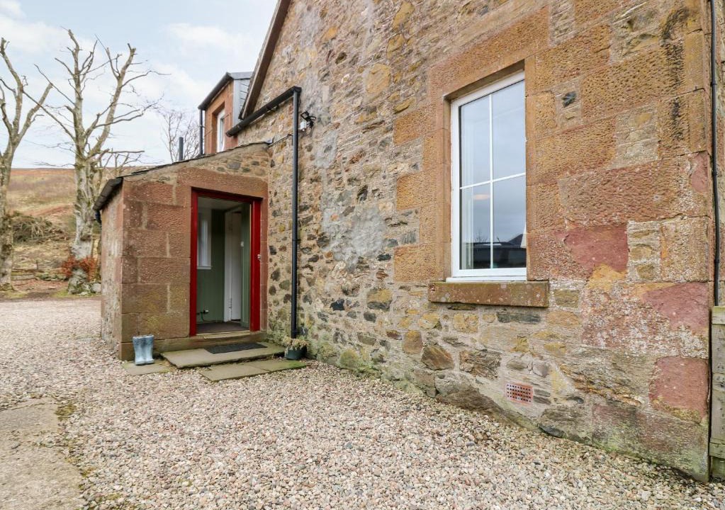 Kirriemuir House | White Hillocks Farm House