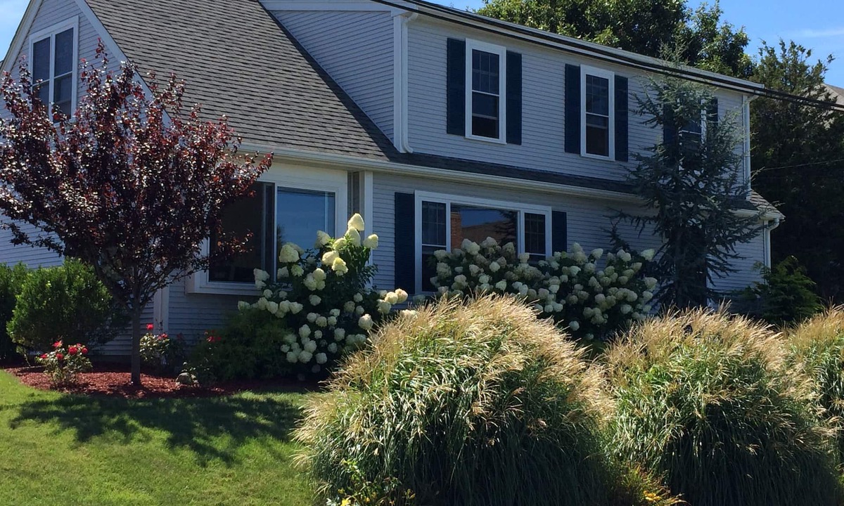 Manomet House | White Horse Beach Rental - Pet Friendly