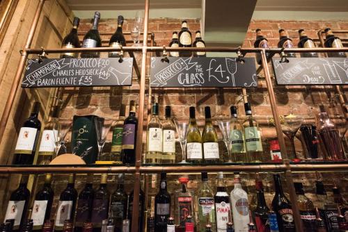 Heybridge Bed & Breakfast | White Horse