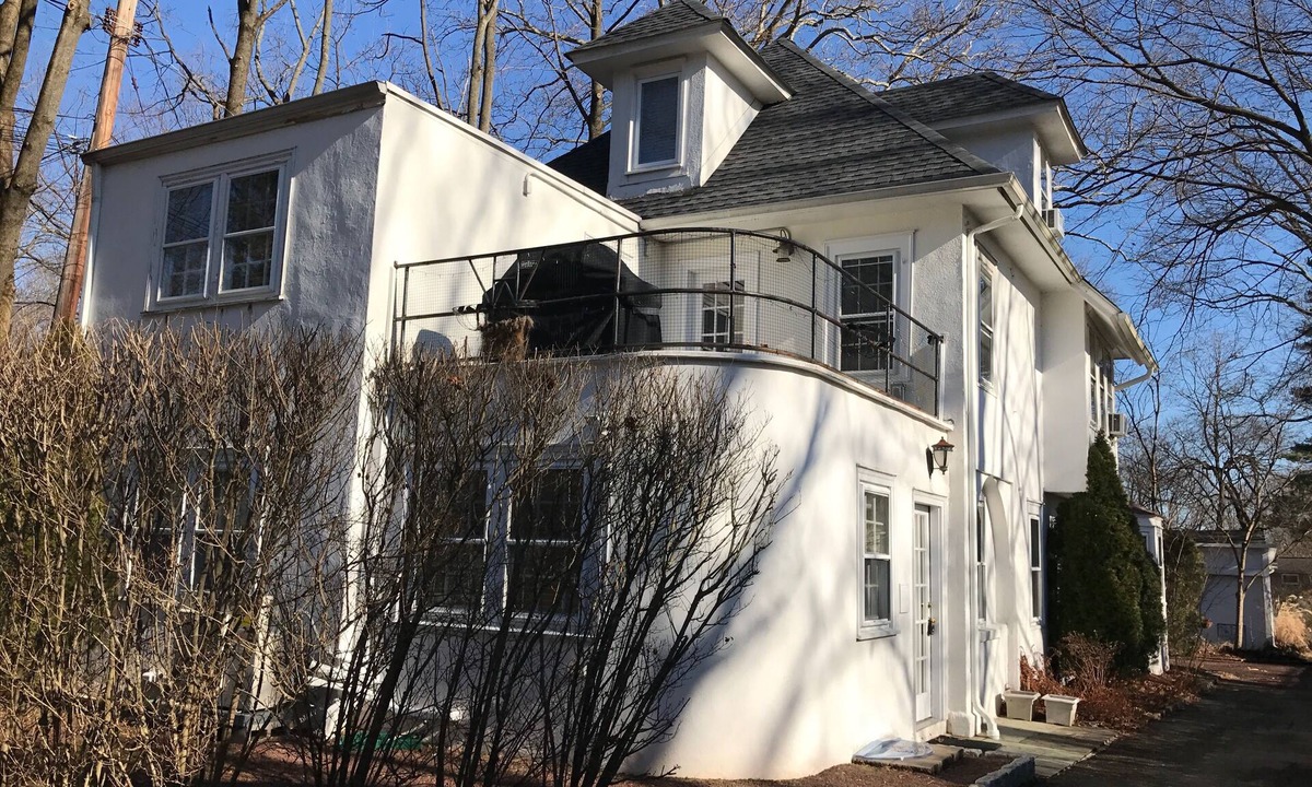 Princeton House | White House First-Floor Condo w/parking