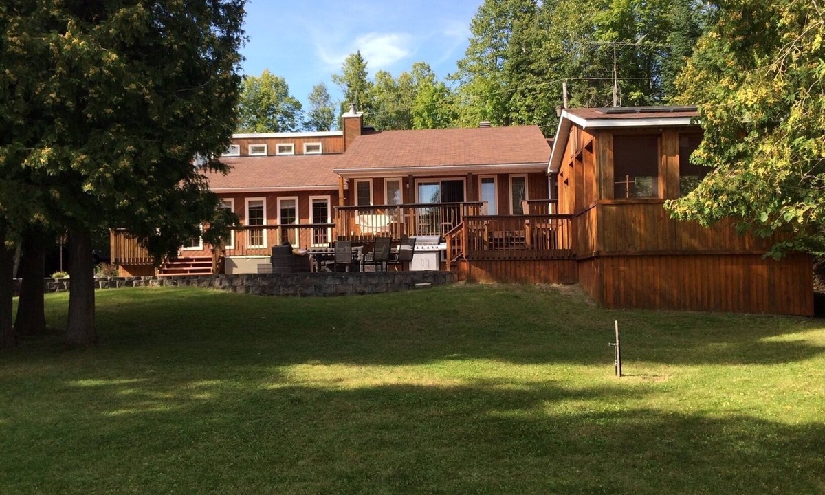 Lanark Highlands Cottage | White Lake Waterfront Four Season Home