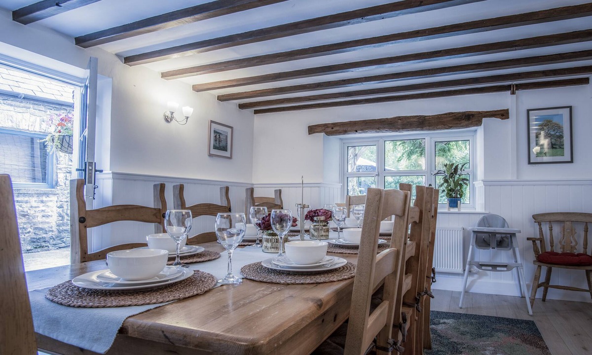 Narberth House | White Mill Cottage: Spacious Character Property