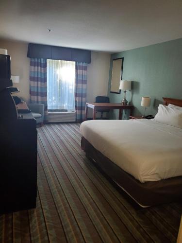 Salamanca Hotel | White Pine Lodge