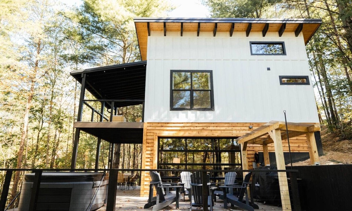 Campton Cabin | White Pine, Red River Gorge