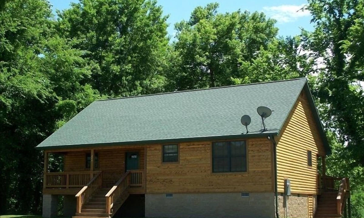 Norfork Cabin | White River Get Away Cabin (Norfork) - River frontage - Open all Year