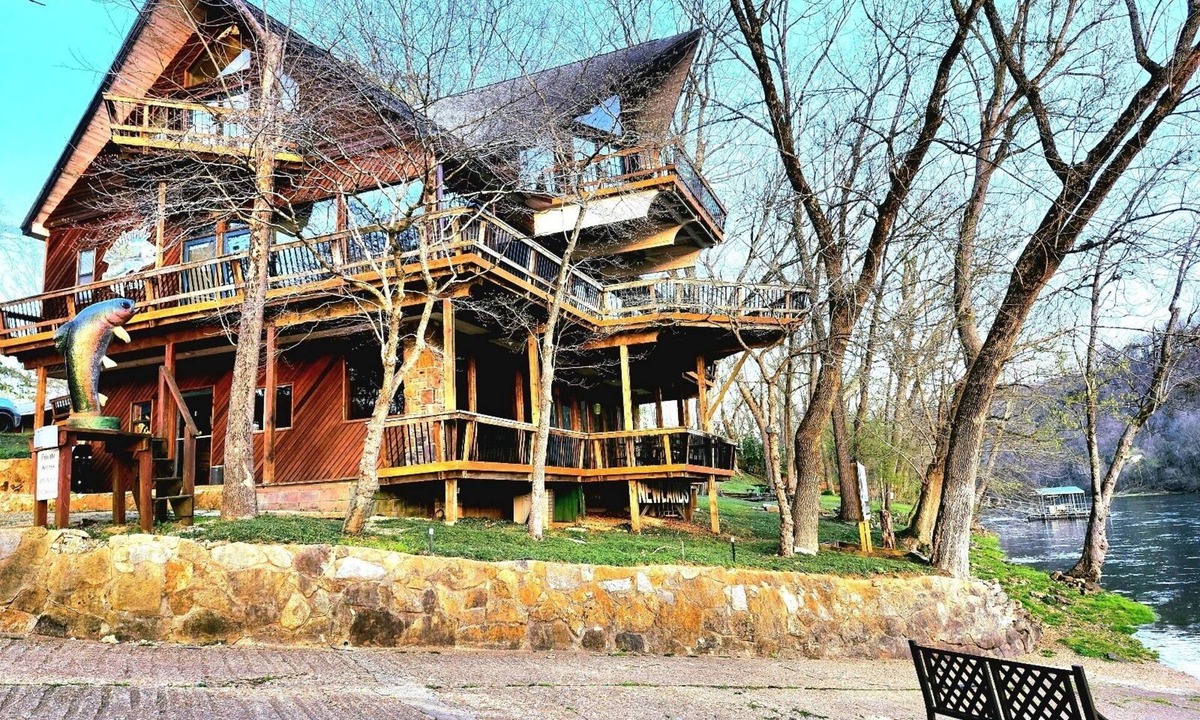 Lakeview Cabin | White River Lodge #3