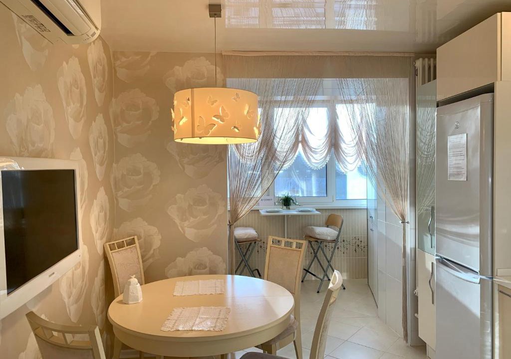 Nizhny Novgorod Apartment | White room