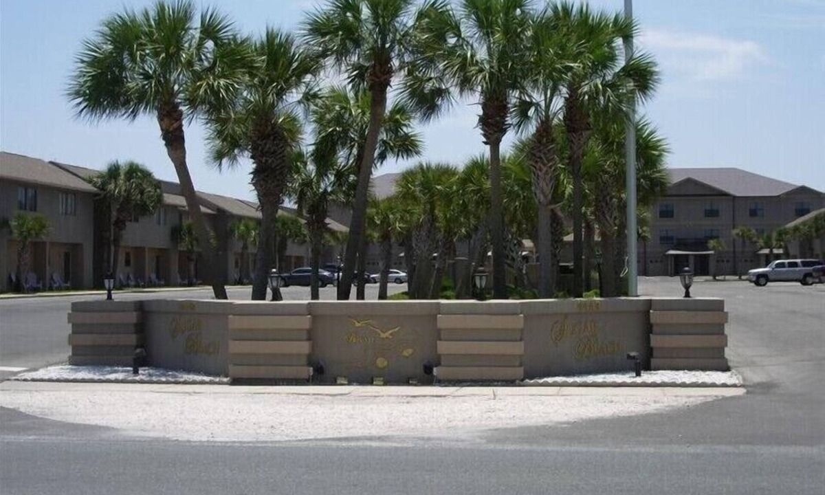 Sugar Beach House | White Sandy Beaches, Gulf Front Complex, Heated Pool, Private Patio