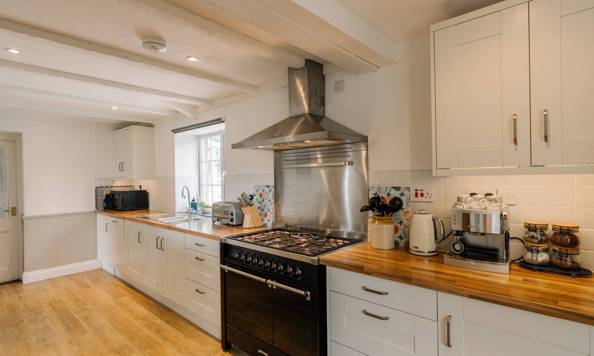 South Molton Cottage | Whitechapel Cottages