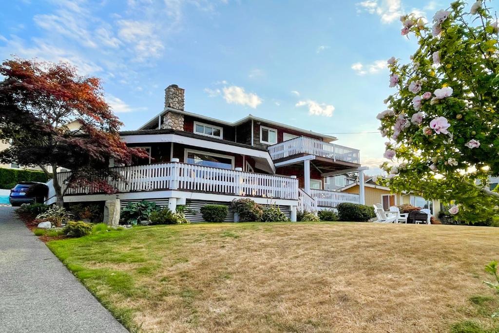 Blaine House | Whitehorn Cottage