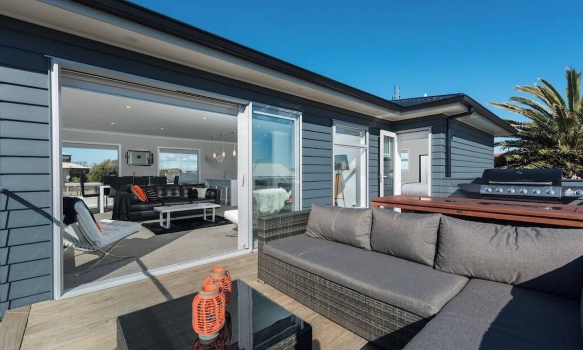Papamoa Beach House | Whitesands Beach House