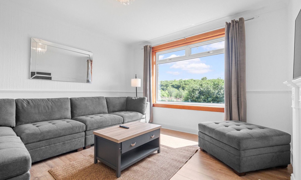 Bathgate Apartment | Whiteside 3 Bedroom Apartment - Bathgate