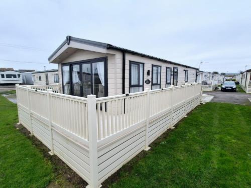 Seasalter Resort | Whitstable Delta Superior