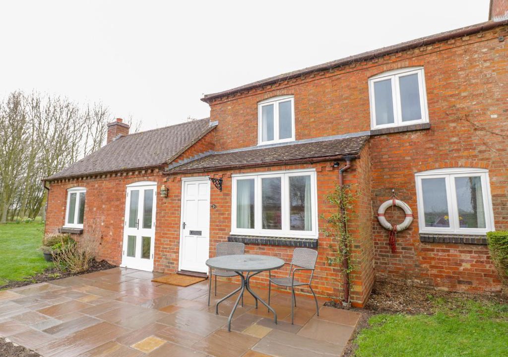 Napton-on-the-Hill House | Wigrams Canalside Cottage