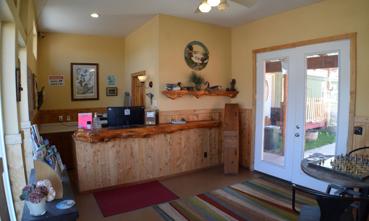 Merrill Hotel | Wild Goose Lodge